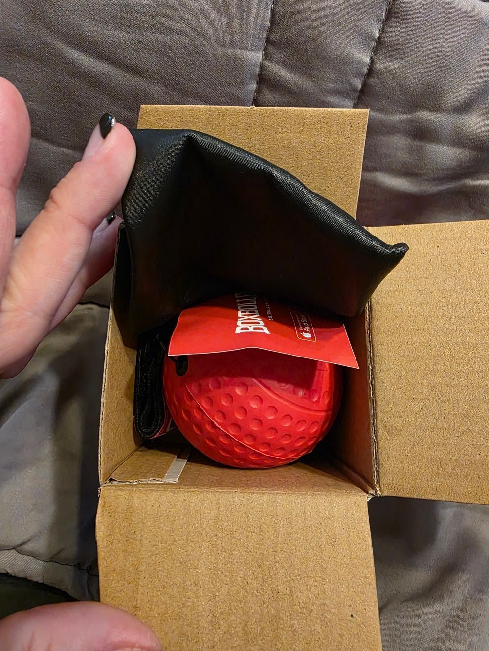 NIB Boxbollen Red Box Set - Picture 2 of 3